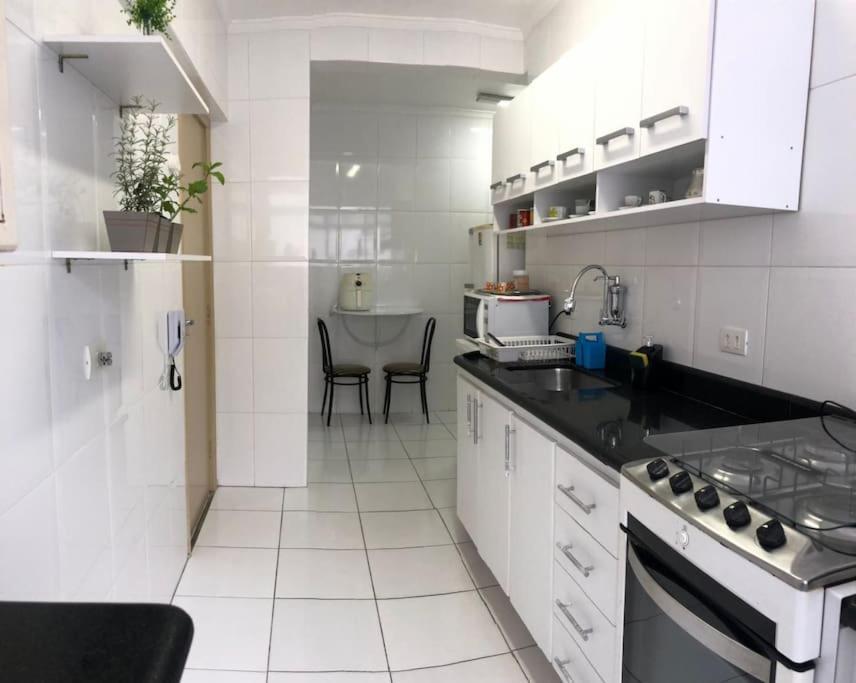 Apartamento Quadra Da Praia - Pitangueiras Guaruja Exterior photo