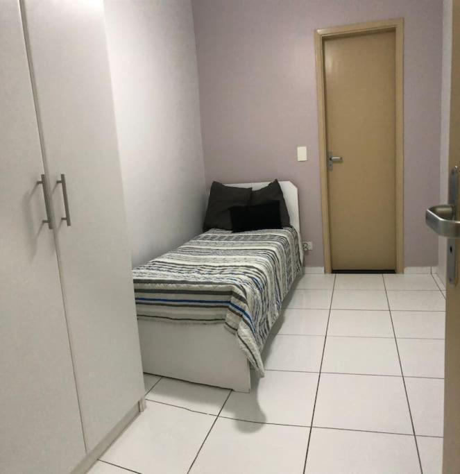 Apartamento Quadra Da Praia - Pitangueiras Guaruja Exterior photo